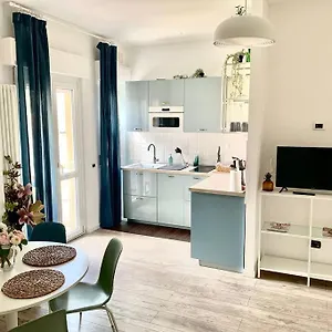 Adamand S House Appartamento