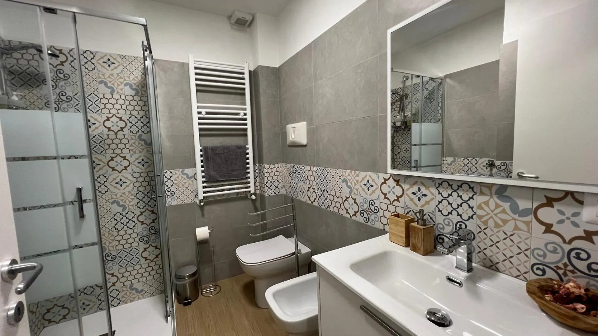 Appartamento La Casa Di Lidia - Bocconi Milano